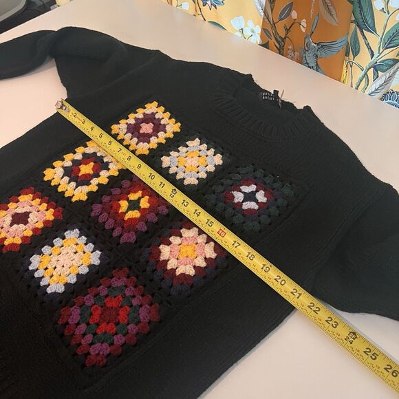 English Factory Women’s Crochet Motif Sweater Sz M Granny Core Preppy Academia - Picture 8 of 9